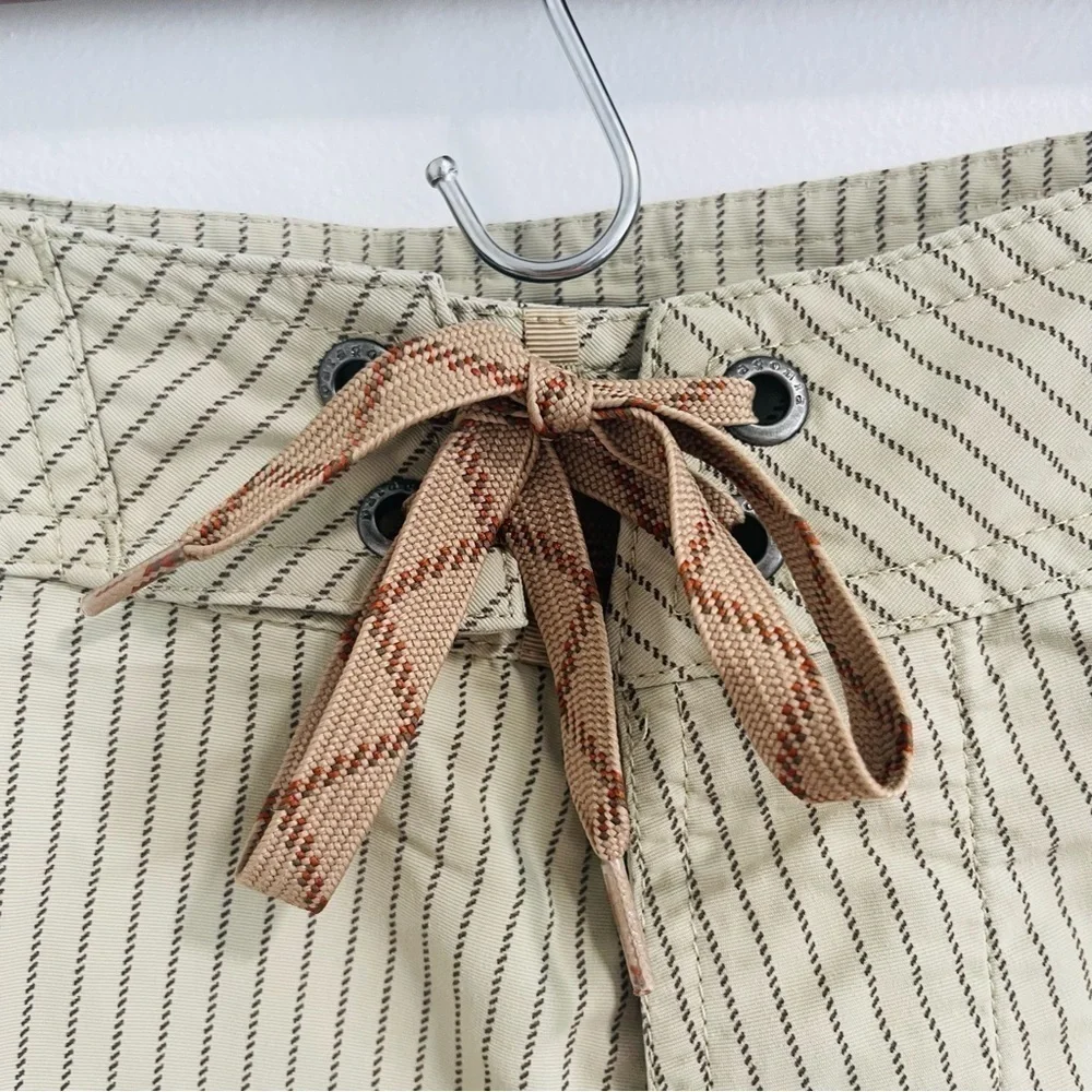 Patagonia Mens Board Shorts Swim Trunks Tan Brown Pinstripe 28 9.5” Inseam